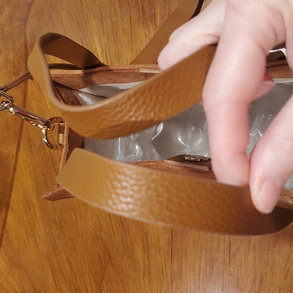 Mark & Graham Essential Tote - Picture 9 of 14